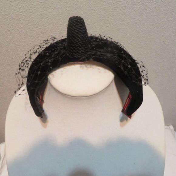 Bette Boutique Vintage Black Velour Veiled Hat main image 8